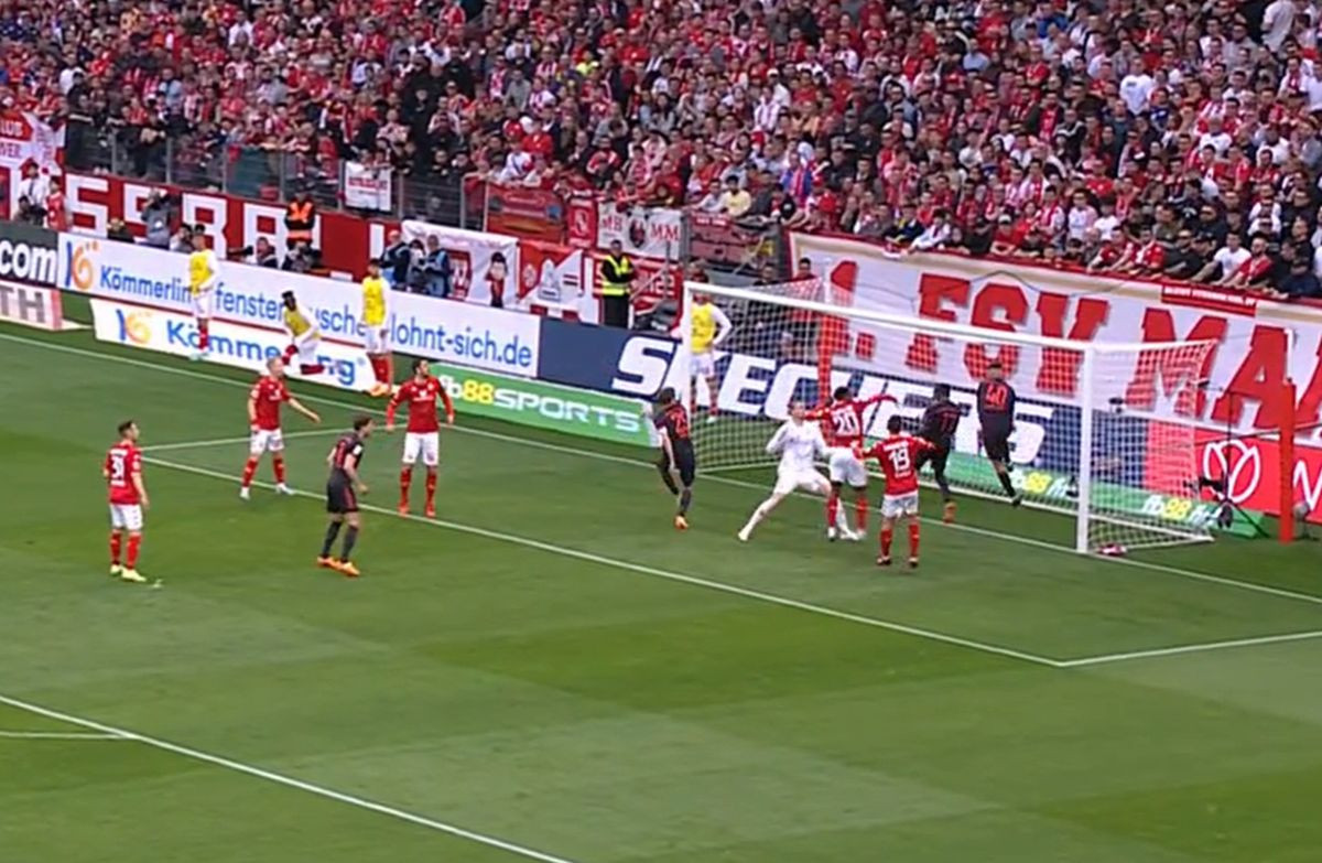 Bayern je poveo, ali velika je dilema bila ko je postigao gol