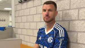Navijači FK Željezničar oduševljeni kada su vidjeli šta je Edin Džeko rekao u novom videu Schalkea