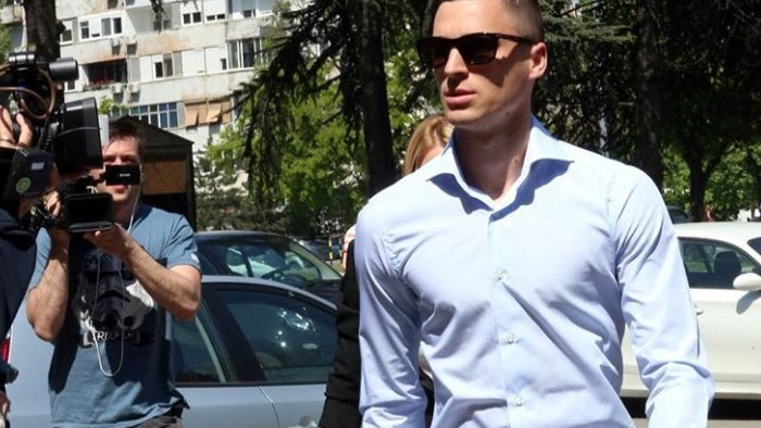 Bivši bh. reprezentativac ponovo 'zapalio' region: Tata sam estradnim droljama...