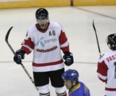 Preminuo mađarski hokejaš