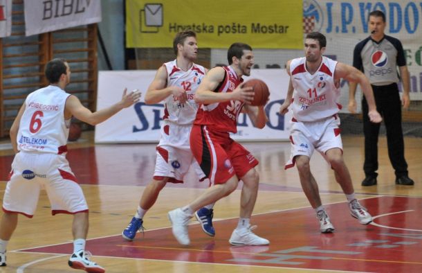 Lalović odveo Zrinjski do pobjede nad Kaknjom Lalović odveo Zrinjski do pobjede nad Kaknjom