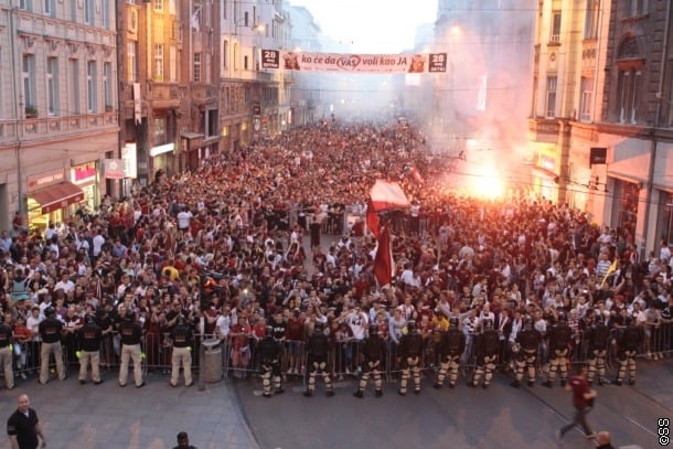 Slavlje Sarajeva nastavlja se pred Vječnom vatrom