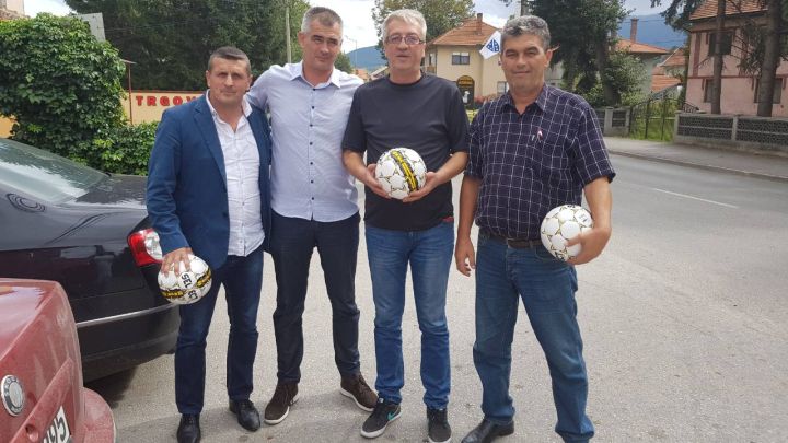 Sportska saradnja FK Krupa i FK Vitez