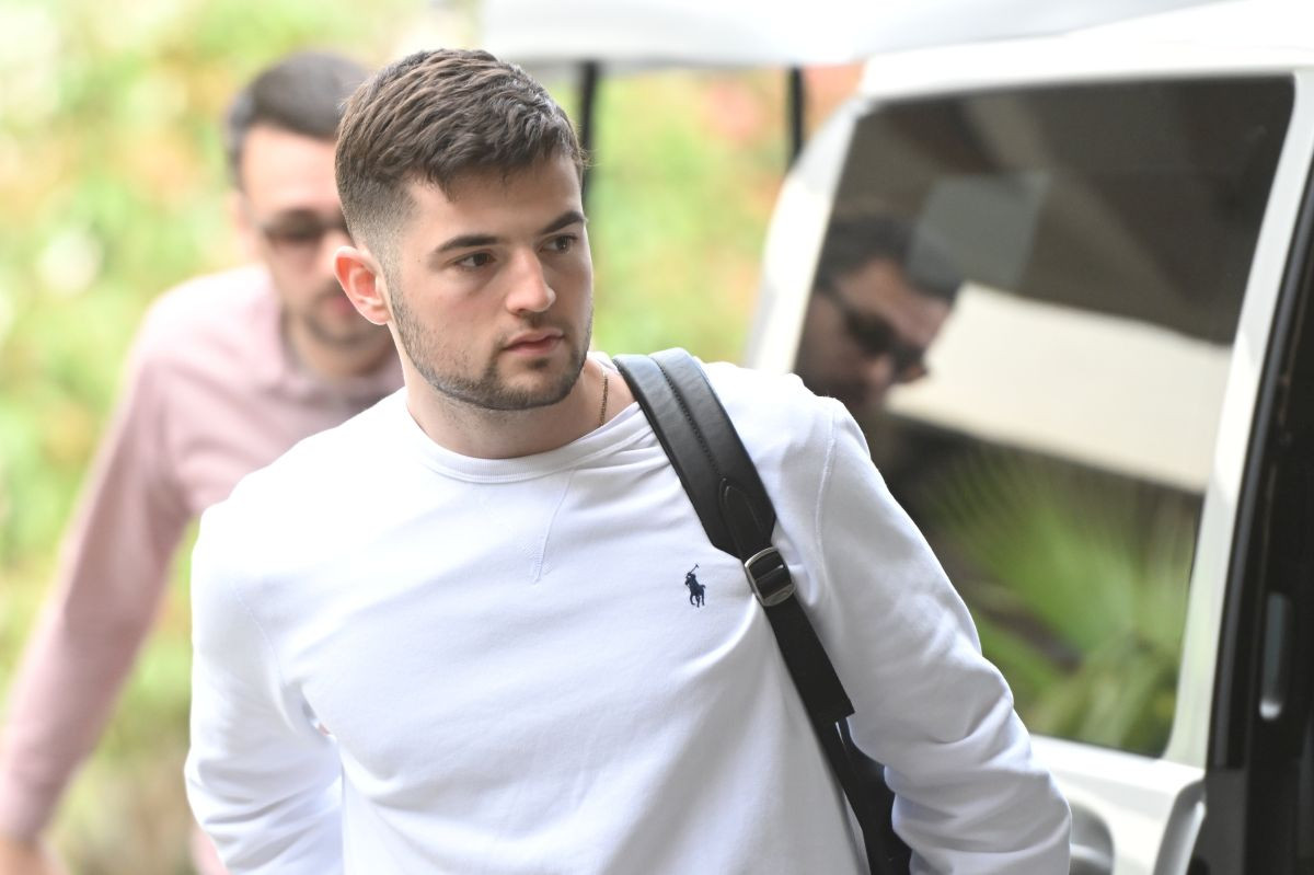 Nevjerovatno kako su ponizili Martina Baturinu "samo" zato što je tražio ugovor kao Bruno Petković!