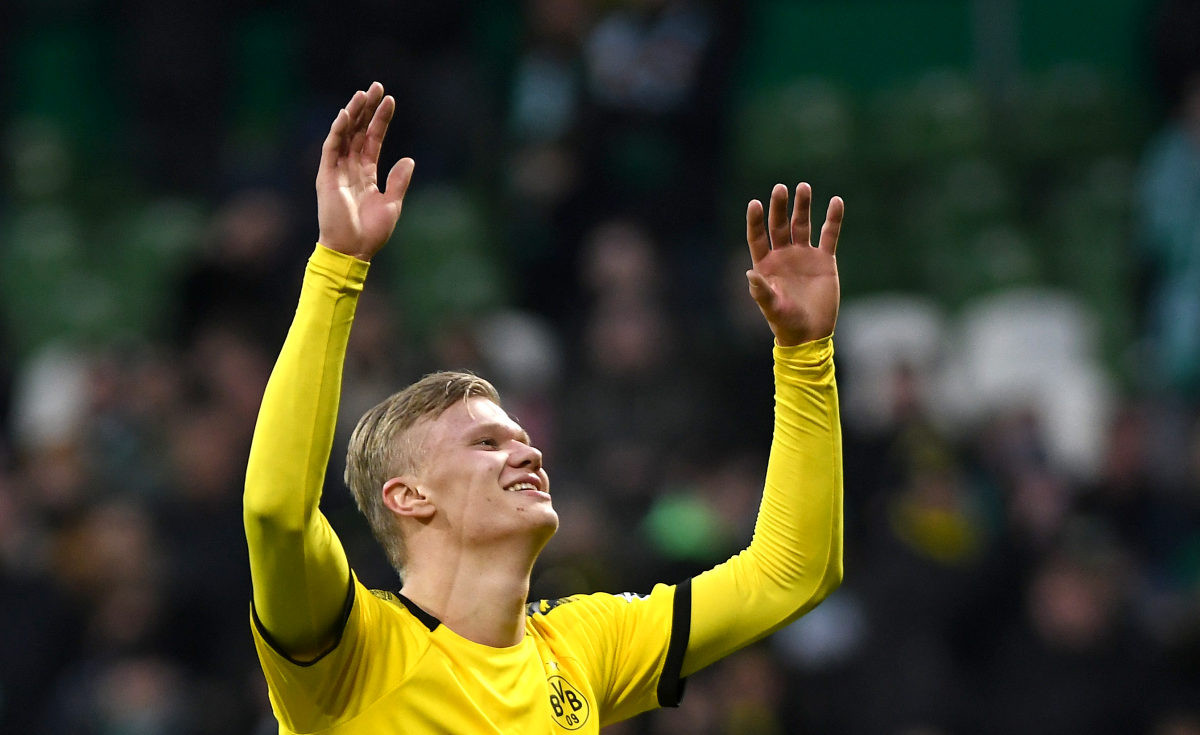 Haaland je već među 10 najboljih strijelaca Bundeslige, a odigrao je samo šest mečeva Haaland je već među 10 najboljih strijelaca Bundeslige, a odigrao je samo šest mečeva