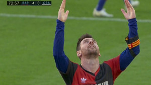 Messi zabio golčinu, a zatim skinuo dres i Maradonine fanove natjerao na suze