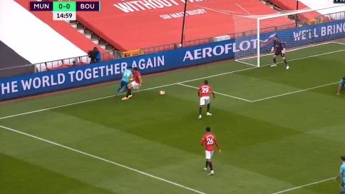 Najskuplji štoper svijeta obrukan za sva vremena: Nevjerovatan šok na Old Traffordu