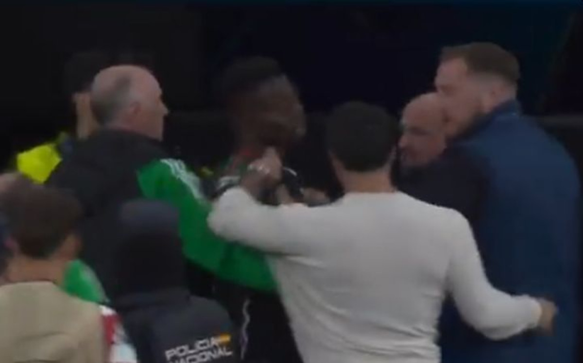 Incident pred tunelom u Madridu: Igrač kojeg uopšte nema u sastavu Reala provocirao Saku!