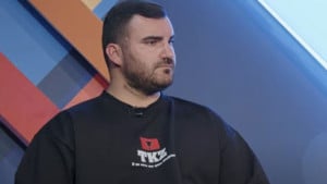 Albanija u šoku, vođa navijača propjevao: "Rekli su da šutimo o Euru sa Srbijom i da će nam dati..."
