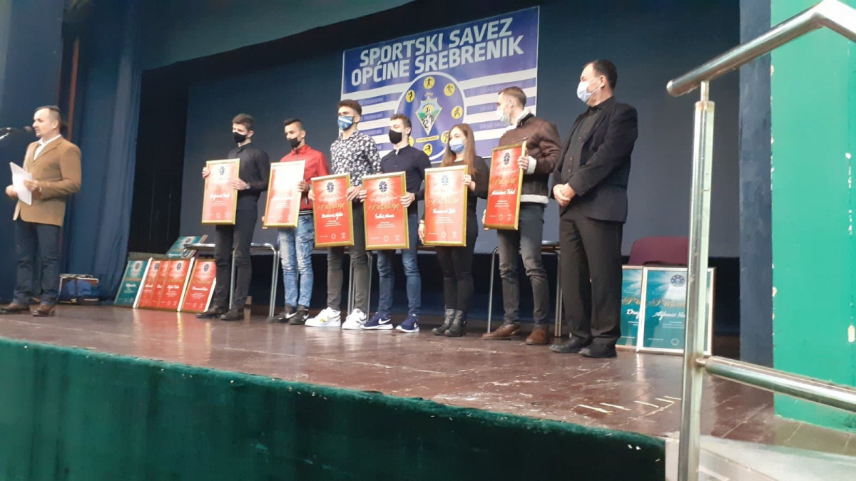 U Srebreniku nagrađeni najbolji, Abdulahoviću laskavo priznanje U Srebreniku nagrađeni najbolji, Abdulahoviću laskavo priznanje