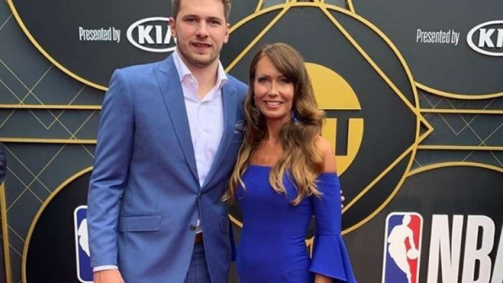 Luka Dončić rijetko objavljuje ovakve fotografije s mamom Mirjam