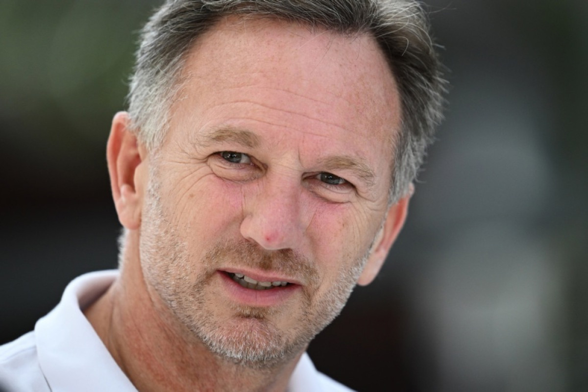 Horner otkrio detalje skandala: "Na kraju drugog treninga počinju mi stizati poruke..." Horner otkrio detalje skandala: "Na kraju drugog treninga počinju mi stizati poruke..."