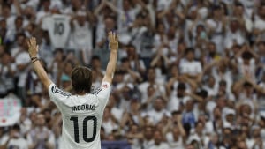 Luka Modrić je otišao - Izabrano ko će naslijediti njegov broj 10 u Real Madridu!