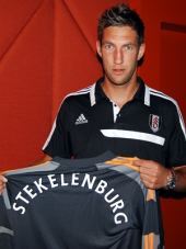 Službeno: Stekelenburg potpisao za Fulham