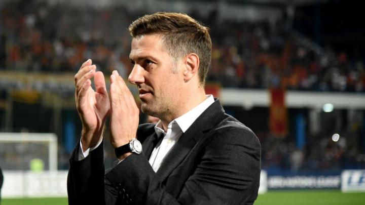 Mladen Krstajić uspješno operisan
