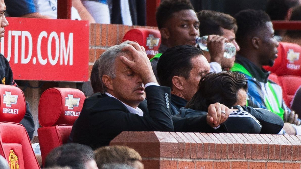 Sastanak s gazdom: Mourinho nije zadovoljan atmosferom na Old Traffordu
