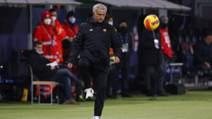 Mourinho savjetuje zvijezdu Rome: "Idi iz Italije, ovdje je sa sudijama nemoguće"