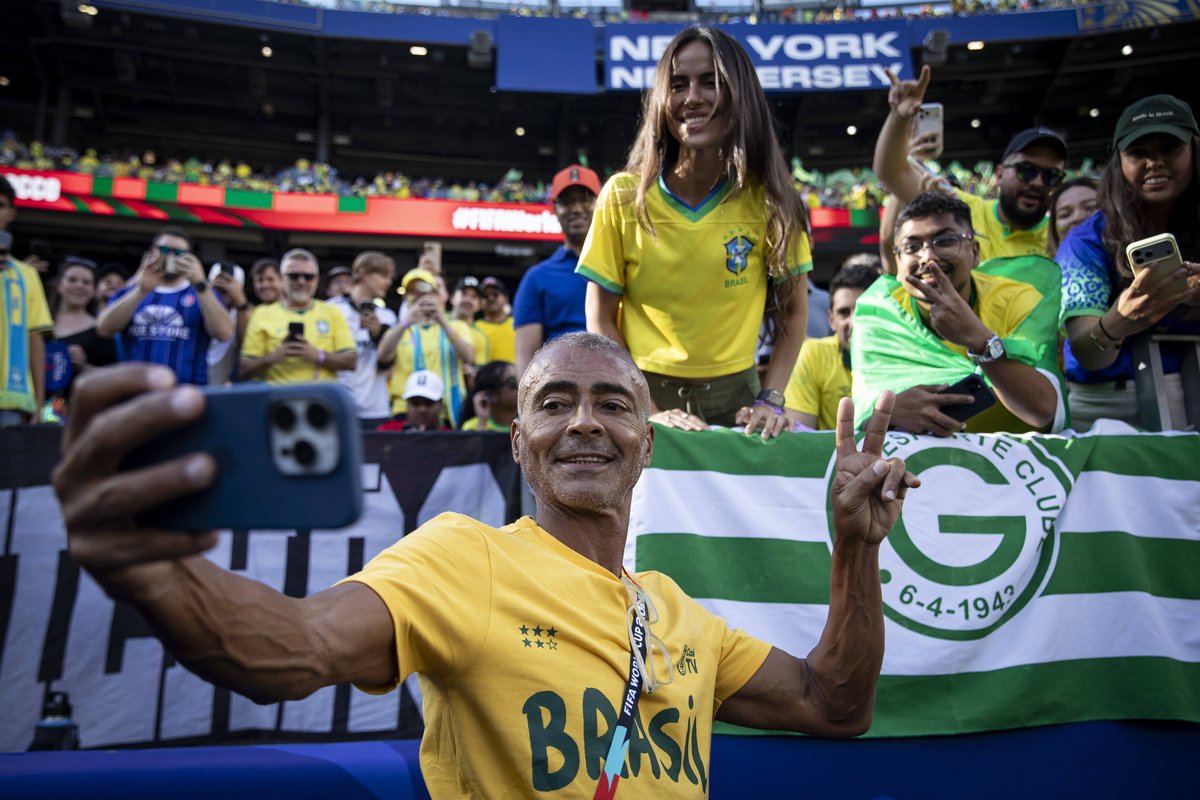 Romario javno napao dvojac iz Brazila: "Je*e mi se što je mlad, a njemu bih ugovor odmah pocijepao"