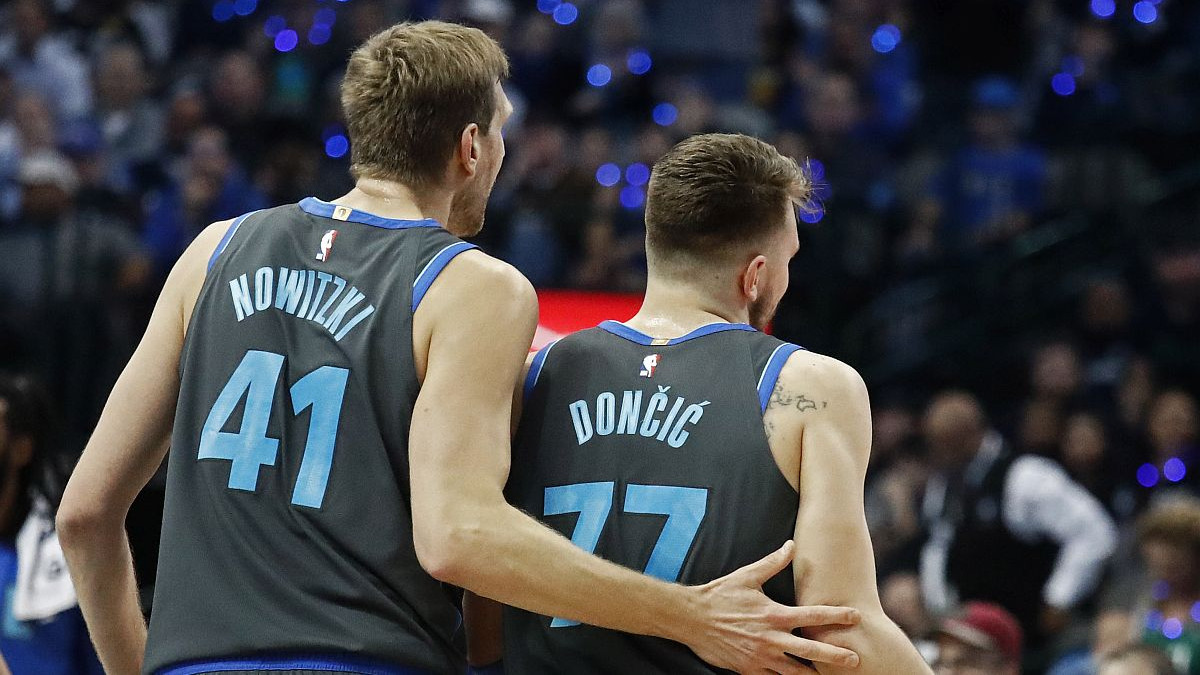 Dončić tweetom izazvao dosta pažnje: Dirk i ja idemo na takmičenje u zakucavanju Dončić tweetom izazvao dosta pažnje: Dirk i ja idemo na takmičenje u zakucavanju