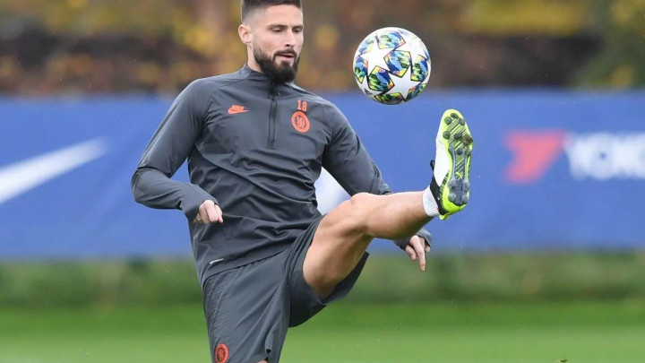 Lampard nahvalio Girouda: Ostaje u Chelseaju