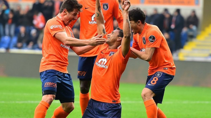 Basaksehir u završnici utakmice stigao do pobjede protiv Fenerbahčea