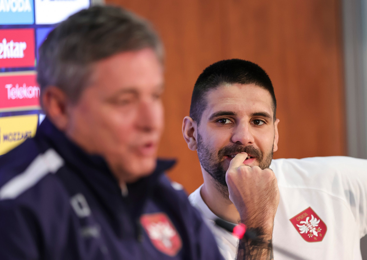 Crna 24 sata za Orlove: Jučer Stojković, danas Mitrović, dešava sve se ono čega se Srbi plaše Crna 24 sata za Orlove: Jučer Stojković, danas Mitrović, dešava sve se ono čega se Srbi plaše