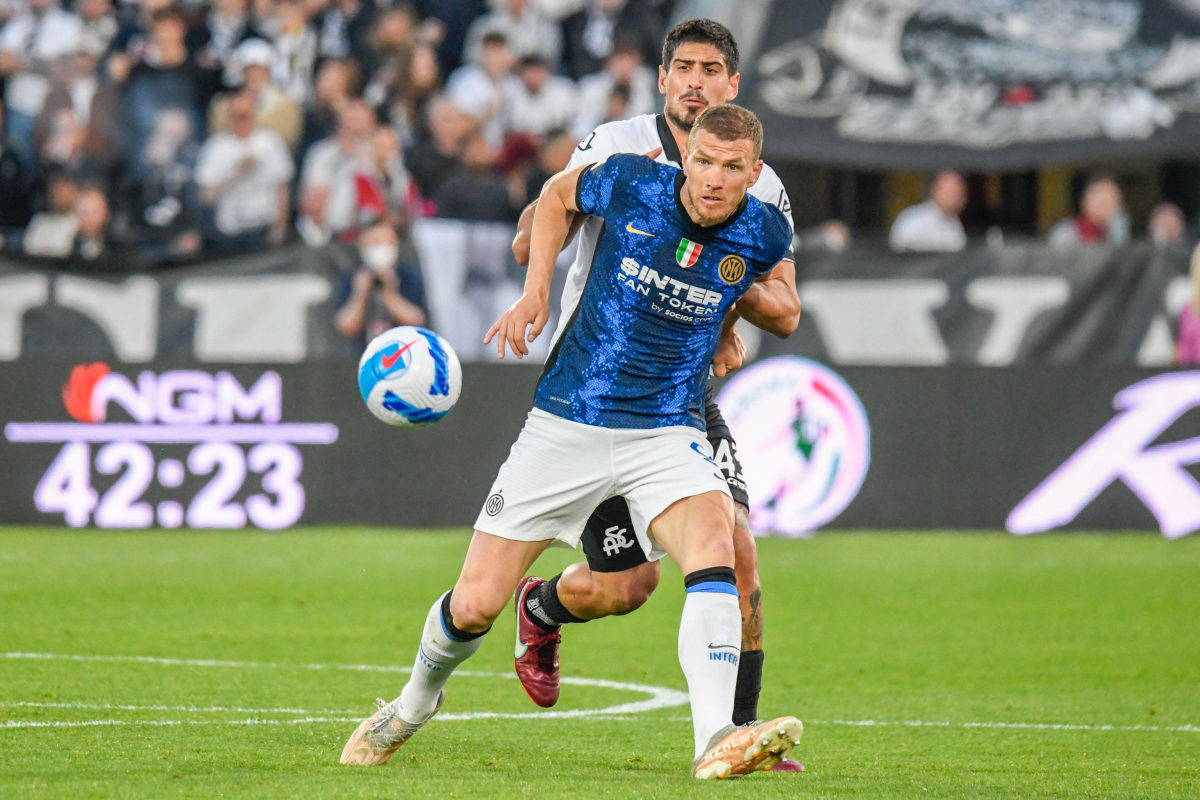 Dok se čeka milanski derbi, Sky objavio sastave: Hoće li Inzaghija koštati odabir napadača? Dok se čeka milanski derbi, Sky objavio sastave: Hoće li Inzaghija koštati odabir napadača?