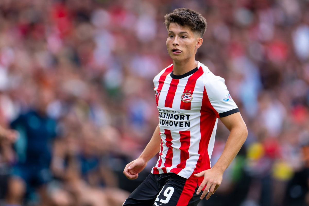 Problemi za Bajraktarevića: PSV dogovorio dolazak krilnog napadača od 9 miliona eura!