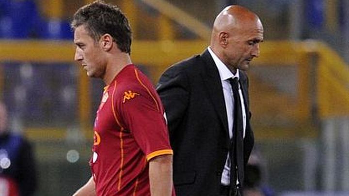 Oglasio se i Totti nakon navodnog sukoba sa Spallettijem
