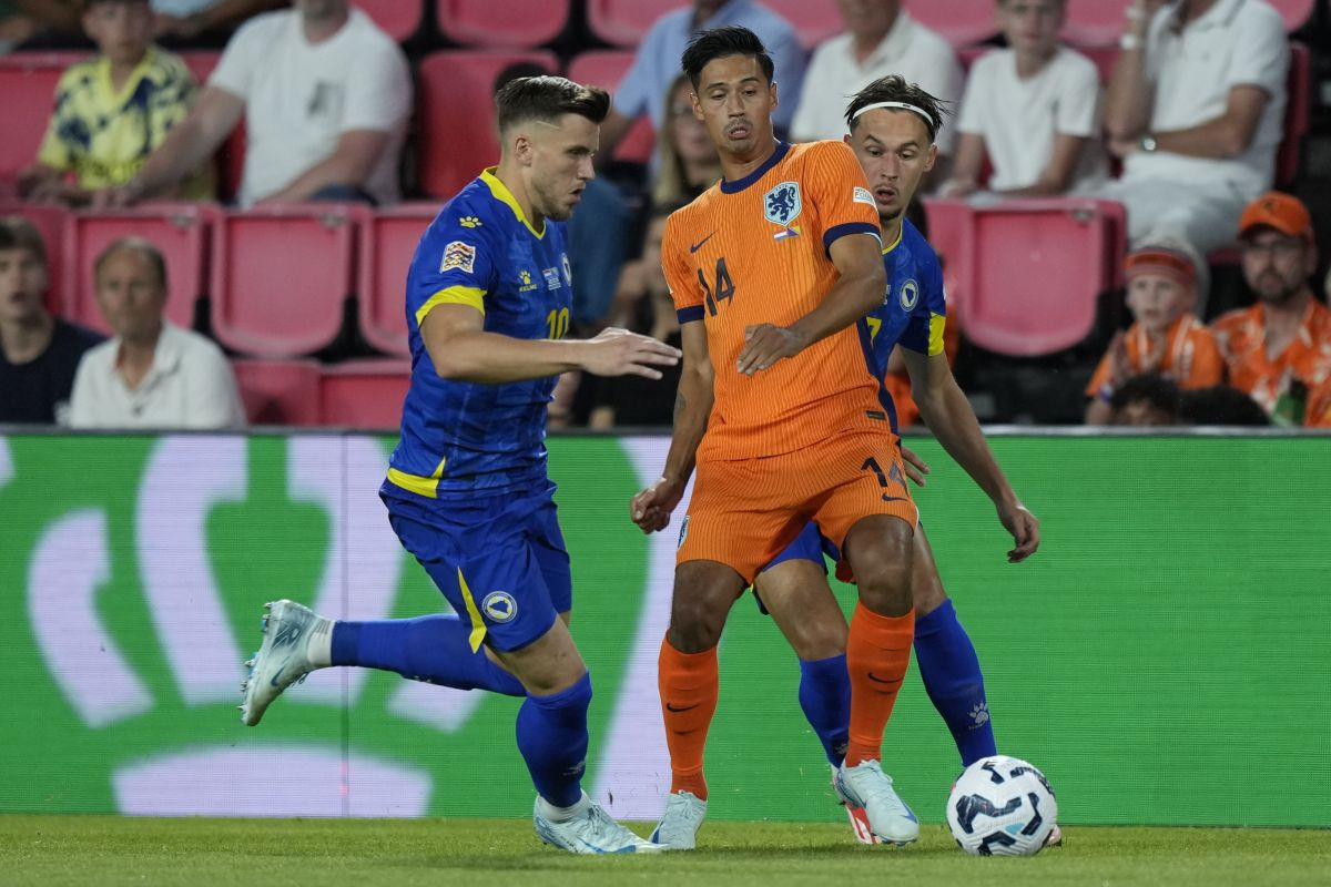 Poluvrijeme u Eindhovenu: Nizozemska - Bosna i Hercegovina 2:1 Poluvrijeme u Eindhovenu: Nizozemska - Bosna i Hercegovina 2:1