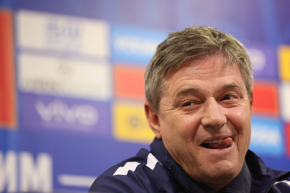 Pola Srbije neće biti sretno: Dragan Stojković ostaje na klupi Orlova!