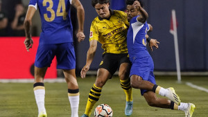 Bosanac spakovao kofere i otišao, klub mu zamjenu našao u redovima Borussije Dortmund