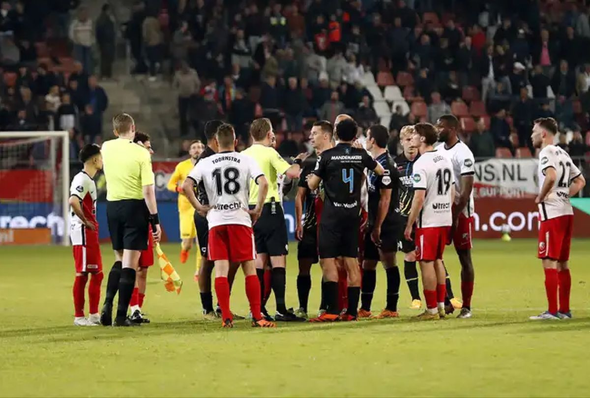 Nizozemski fudbaleri nas naučili kako sa problematičnim navijačima: Za divljake nećemo igrati