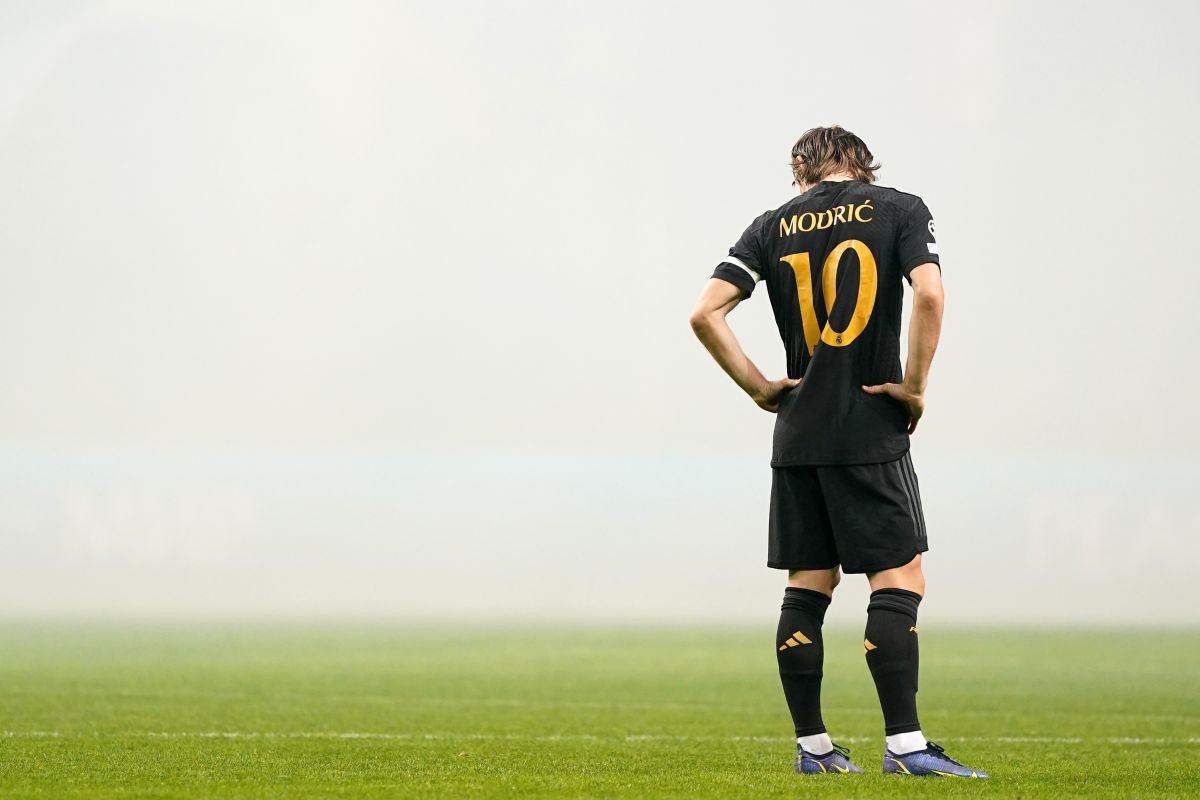 Luka Modrić u nedjelju održao fudbalski čas, a jutros iz Madrida stižu razočaravajuće vijesti Luka Modrić u nedjelju održao fudbalski čas, a jutros iz Madrida stižu razočaravajuće vijesti