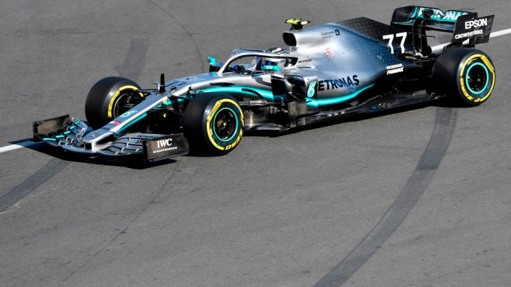 Dvostruka pobjeda Mercedesa u Bakuu, Bottas slavio ispred Hamiltona
