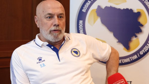 Barbarez pred Sloveniju: "To šta neko igra u klubu, ne mora značiti da mu je prirodna pozicija"