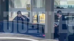 Na aerodromu snimljeni poznati agenti i to otkriva ime novog trenera Barcelone?