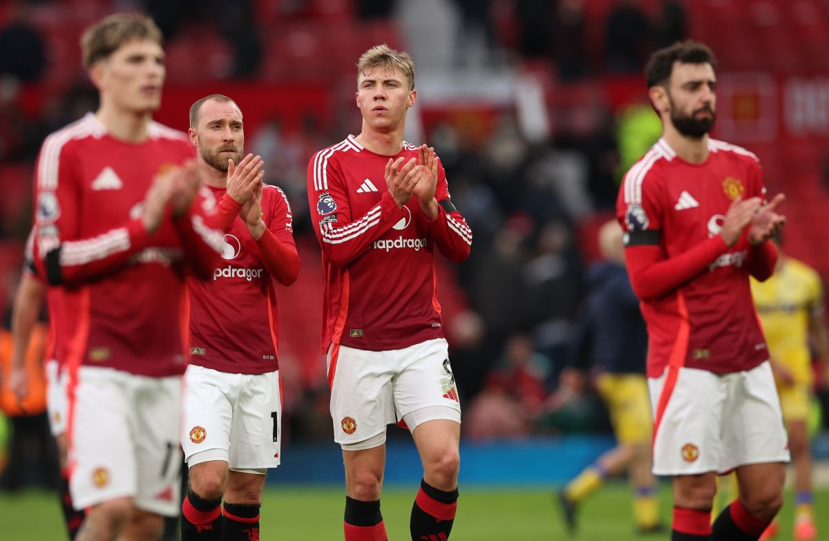 Sramota na Old Traffordu: Maguire golom u 93. minuti iz velikog ofsajda izbacio Leicester! Sramota na Old Traffordu: Maguire golom u 93. minuti iz velikog ofsajda izbacio Leicester!