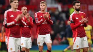 Sramota na Old Traffordu: Maguire golom u 93. minuti iz velikog ofsajda izbacio Leicester! 
