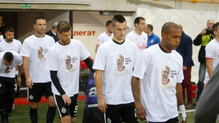 Majice s likom Saleta Mutavog će skupo koštati Partizan
