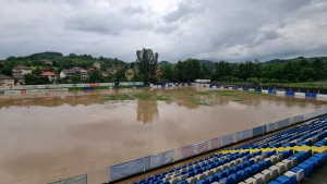 Ogromne poplave uzele danak, potopljen stadion federalnog prvoligaša