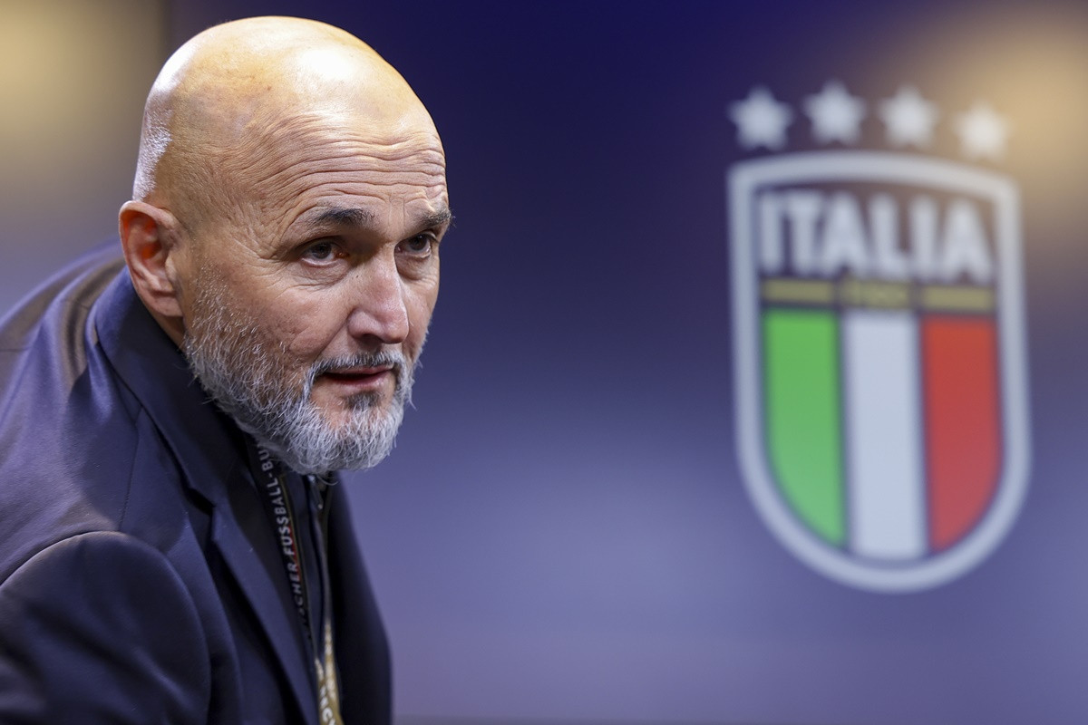 Spalletti pred gostovanje Norveškoj nije izdvojio Haalanda, nego njegovog kolegu: "Najbolji su ikad" Spalletti pred gostovanje Norveškoj nije izdvojio Haalanda, nego njegovog kolegu: "Najbolji su ikad"