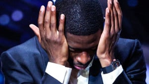 Dembele slavi Zlatnu loptu, a istovremeno se njegovi saigrači iz PSG-a tuku!