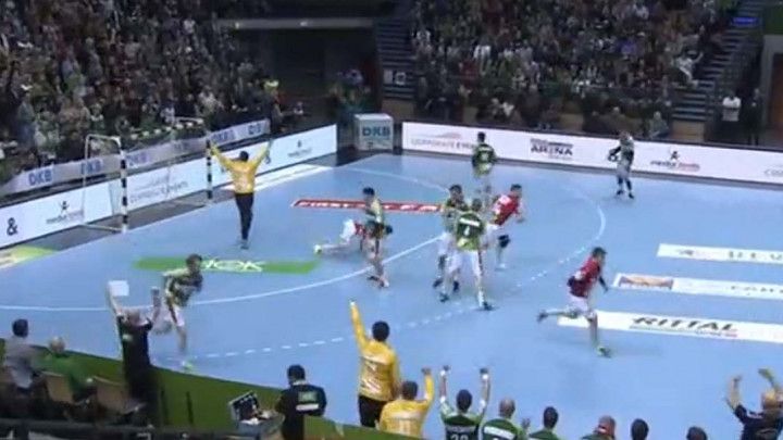 Čudesni Burić zaključao svoju mrežu, pa pogodio gol protivnika