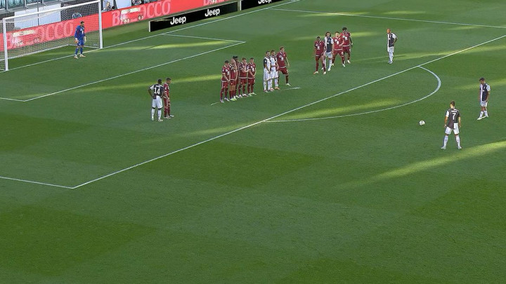 Ne, nije videomontaža: Ronaldo je zabio iz slobodnjaka i to na fantastičan način!