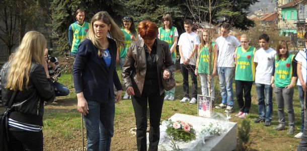Sjećanje na Amnu Fazlić