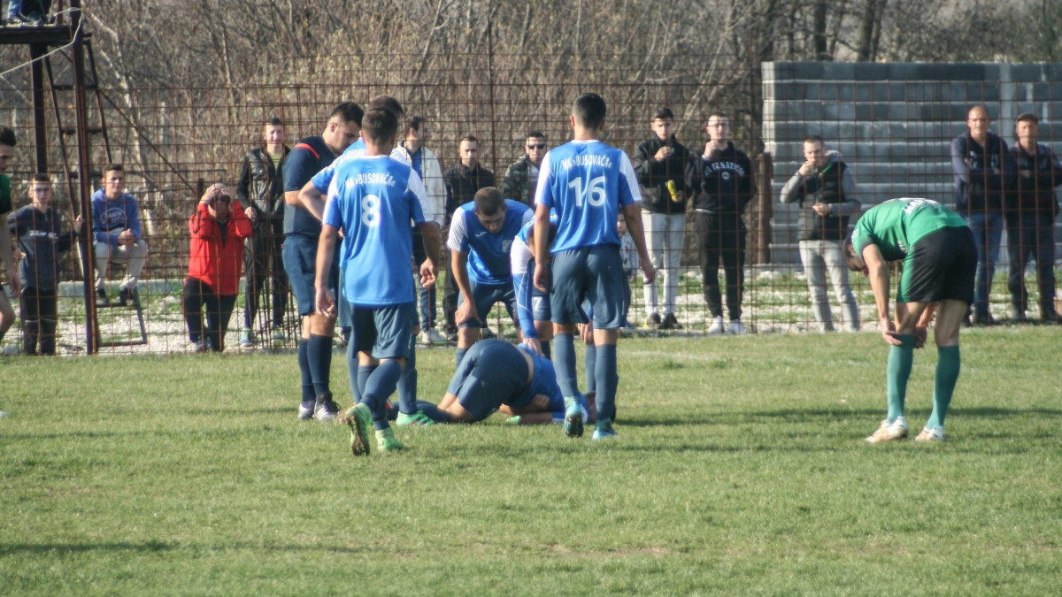 "Pola nas je došlo iz noćne smjene da igra, a na kraju nam to sudije nisu dozvolile" "Pola nas je došlo iz noćne smjene da igra, a na kraju nam to sudije nisu dozvolile"