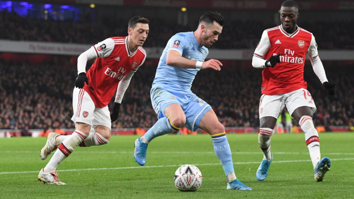 Crystal Palace dočekuje Arsenal, Kolašinac igra od prve minute