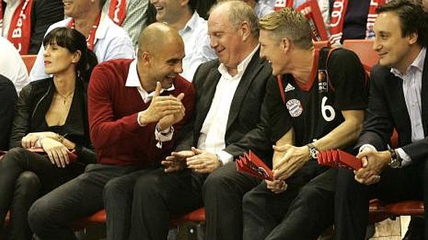 Guardiola sa suprugom uživao u partiji Đedovića