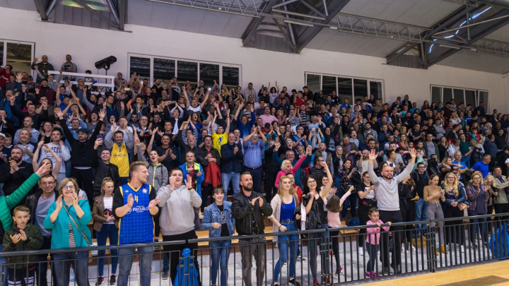Ludnica u Promo Areni: Historijski uspjeh KK Promo dugo će se slaviti